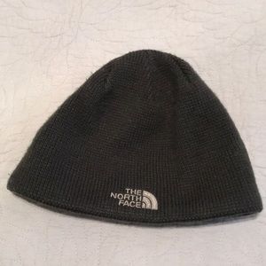 North Face Beanie. Grey. One size.